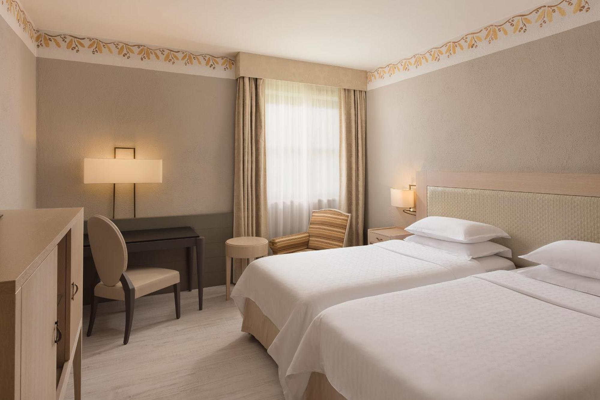Sheraton Rome Parco De Medici Exterior photo